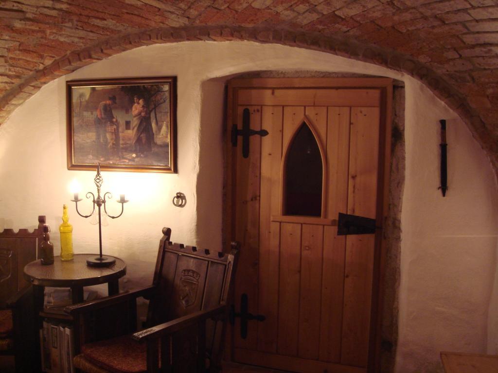Haus Am Markt Konigstein in der Oberpfalz Exterior photo